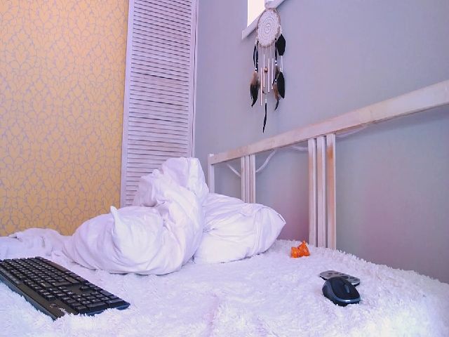 Live sex webcam photo for SierraFun #272435799