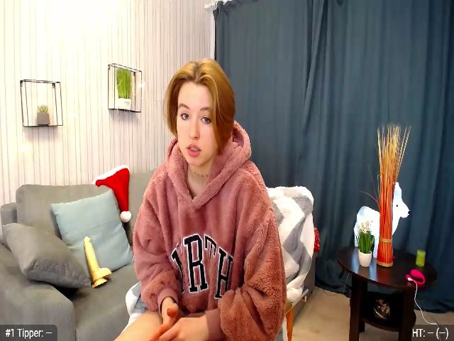 Live sex webcam photo for SierraLaPetit #271851199