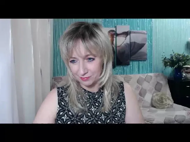 Live sex webcam photo for Silis44 #271708841