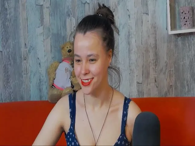 Live sex webcam photo for SimplyJoy #272845162