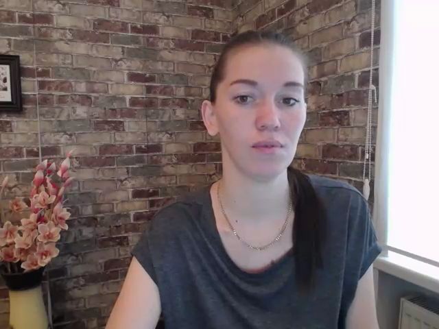 Live sex webcam photo for Sindy_Krof #274041315