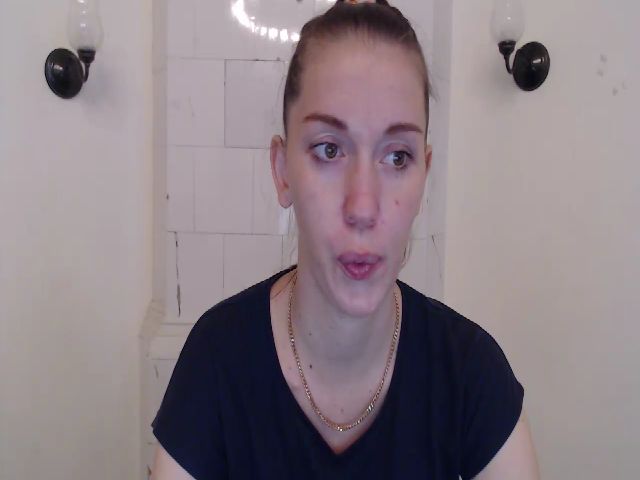 Live sex webcam photo for Sindy_Krof #274573991