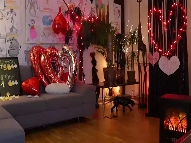 Live sex webcam photo for Sindyy #271901599