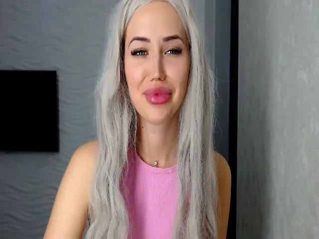 Live sex webcam photo for SinfulAngelll #272204894