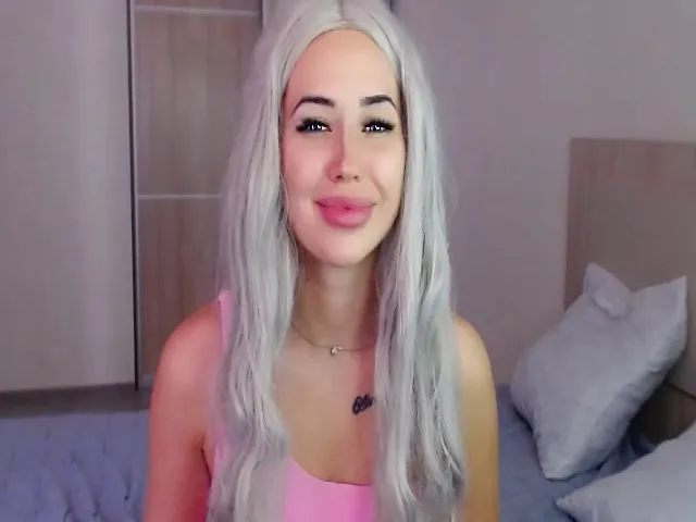 Live sex webcam photo for SinfulAngelll #273379811