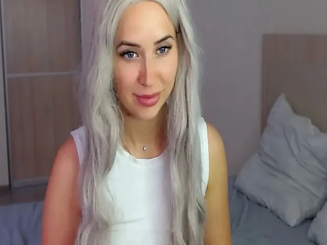 Live sex webcam photo for SinfulAngelll #273611699