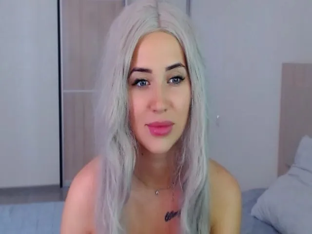 Live sex webcam photo for SinfulAngelll #273784579