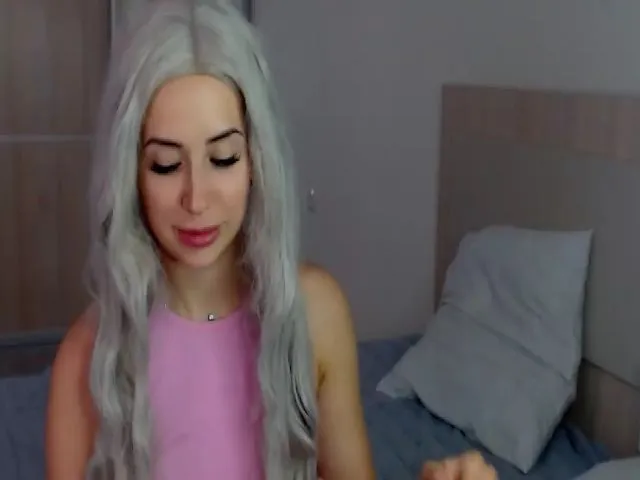 Live sex webcam photo for SinfulAngelll #274268365