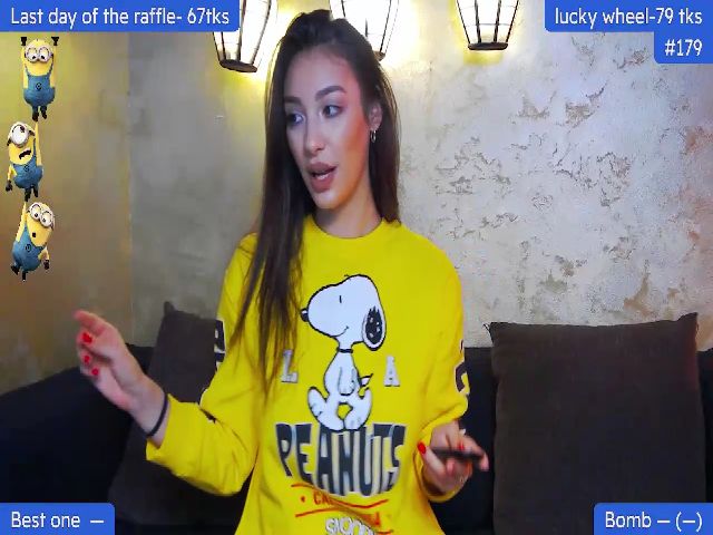 Live sex webcam photo for SkyV_ #273447190