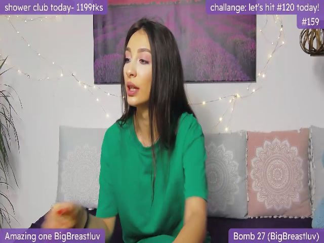 Live sex webcam photo for SkyV_ #273572692