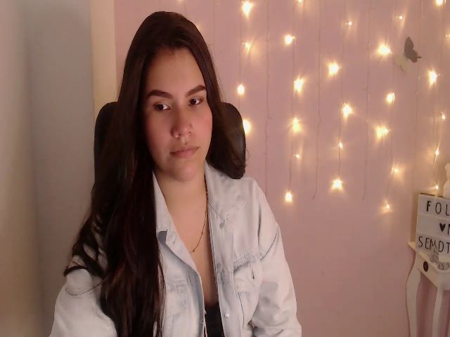 Live sex webcam photo for Sky_lover_ #271752544