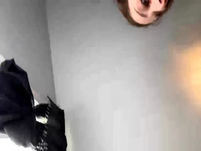 Live sex webcam photo for Slammin3 #271816826