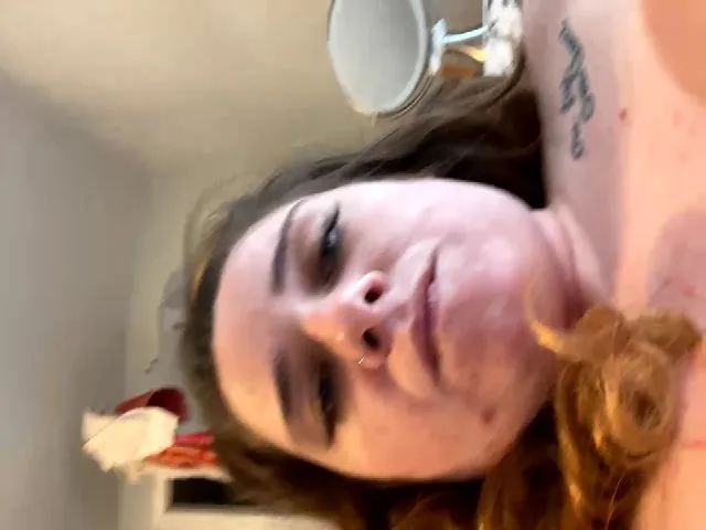 Live sex webcam photo for Slammin3 #271819050