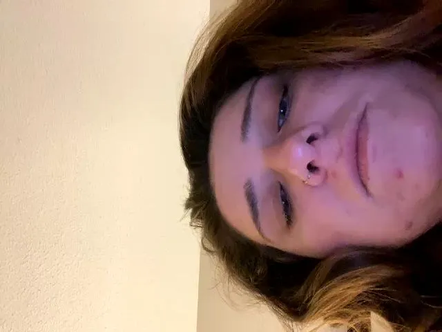 Live sex webcam photo for Slammin3 #271862534