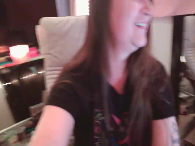 Live sex webcam photo for SlyXBunny #273828696