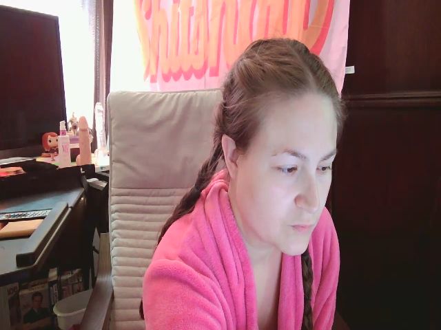 Live sex webcam photo for SlyXBunny #273859580