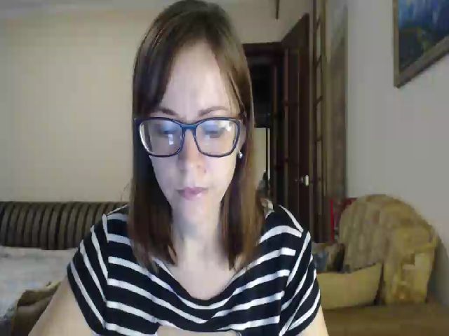 Live sex webcam photo for SmallUniverse #272314845