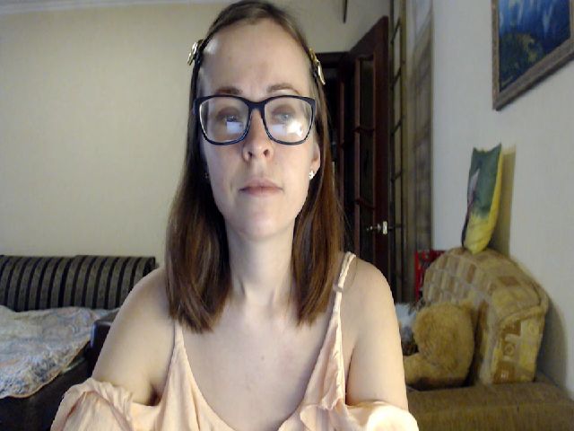 Live sex webcam photo for SmallUniverse #272355588