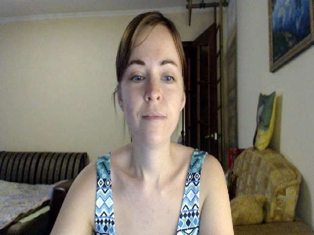 Live sex webcam photo for SmallUniverse #272370281