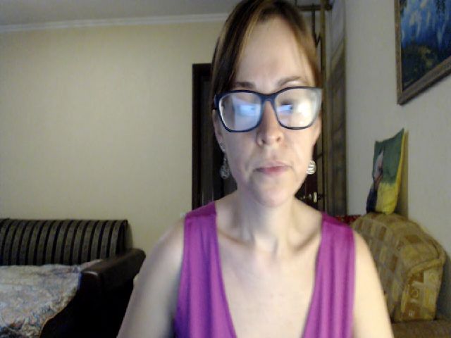 Live sex webcam photo for SmallUniverse #272407836