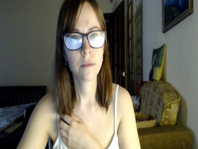 Live sex webcam photo for SmallUniverse #272448064