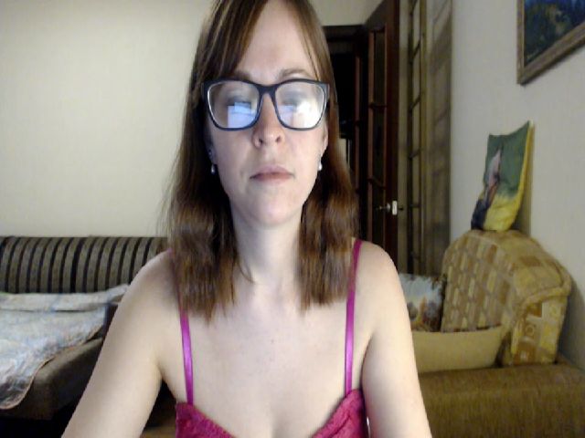 Live sex webcam photo for SmallUniverse #272617439