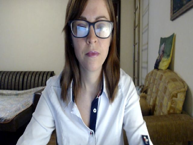 Live sex webcam photo for SmallUniverse #272775930