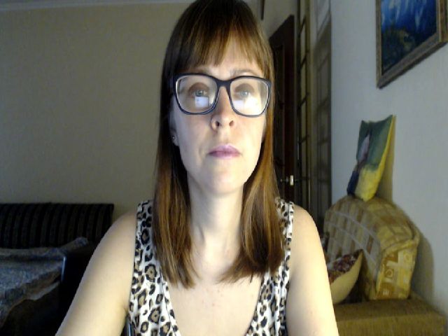 Live sex webcam photo for SmallUniverse #273040390