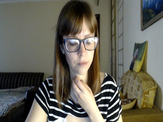 Live sex webcam photo for SmallUniverse #273115410