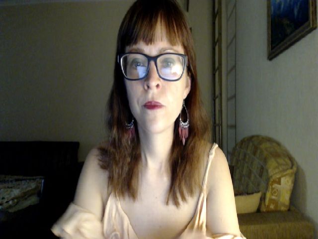 Live sex webcam photo for SmallUniverse #273698182