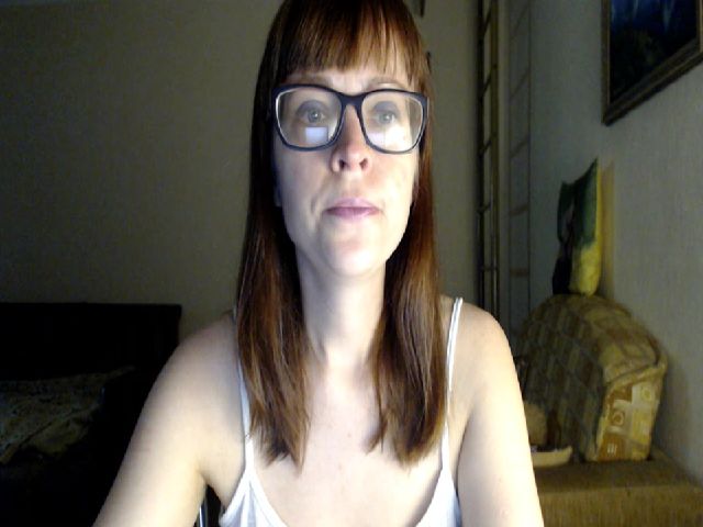 Live sex webcam photo for SmallUniverse #273739480