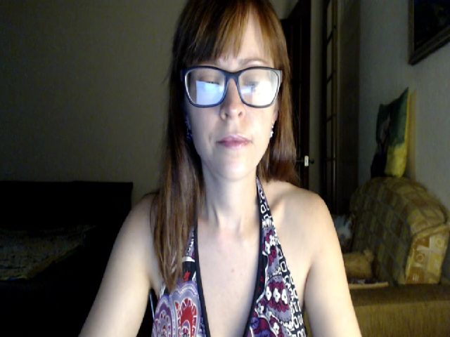 Live sex webcam photo for SmallUniverse #273989521