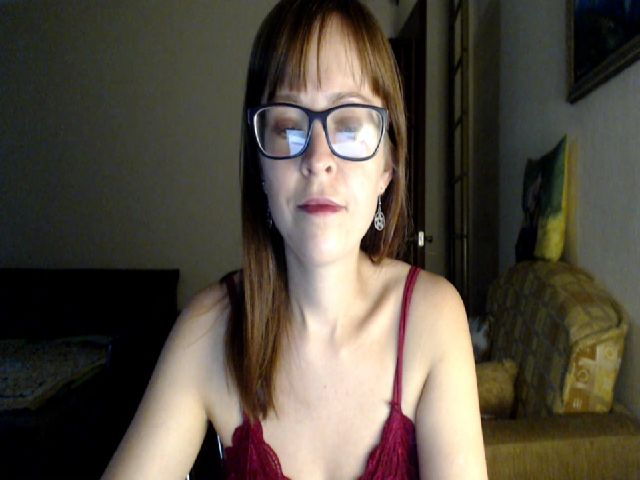 Live sex webcam photo for SmallUniverse #274019647