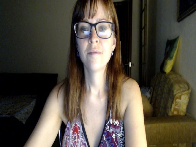Live sex webcam photo for SmallUniverse #274329165