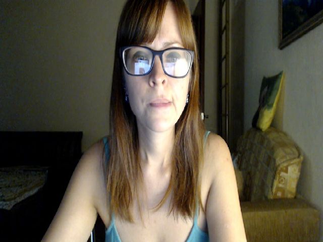 Live sex webcam photo for SmallUniverse #274480802