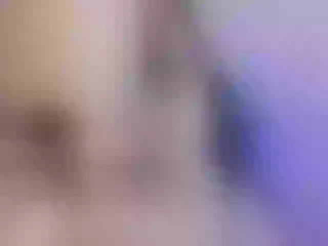 Live sex webcam photo for Smallpurl #272431920