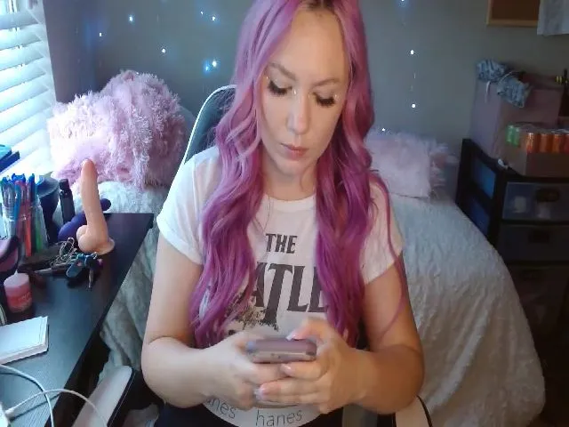 Live sex webcam photo for SmexyLexa #273893558