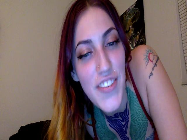 Live sex webcam photo for Smokahontesss #272063214
