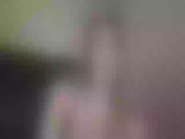 Live sex webcam photo for SnowBunny1999 #273036647