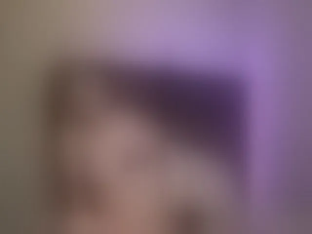 Live sex webcam photo for SnowBunny1999 #273250748