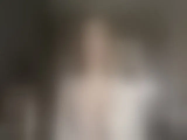 Live sex webcam photo for SnowBunny1999 #273373926