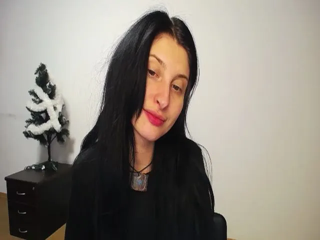 Live sex webcam photo for SnowSpacee #272225903