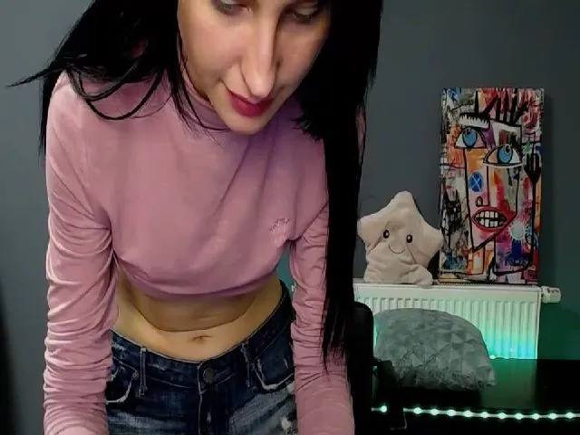 Live sex webcam photo for SnowSpacee #272468804