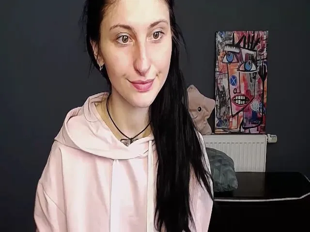 Live sex webcam photo for SnowSpacee #272810167