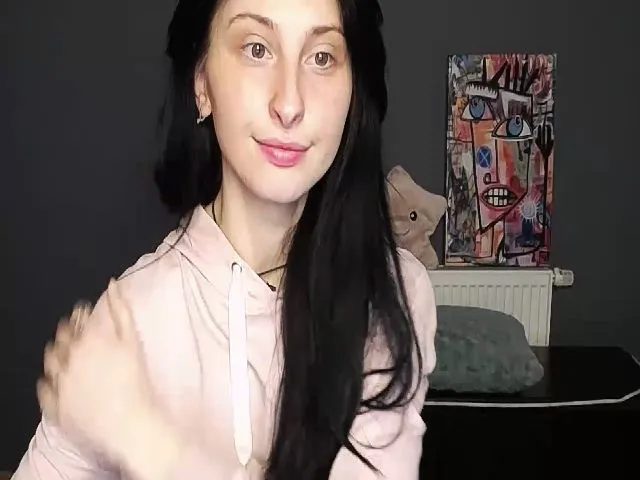 Live sex webcam photo for SnowSpacee #272818690