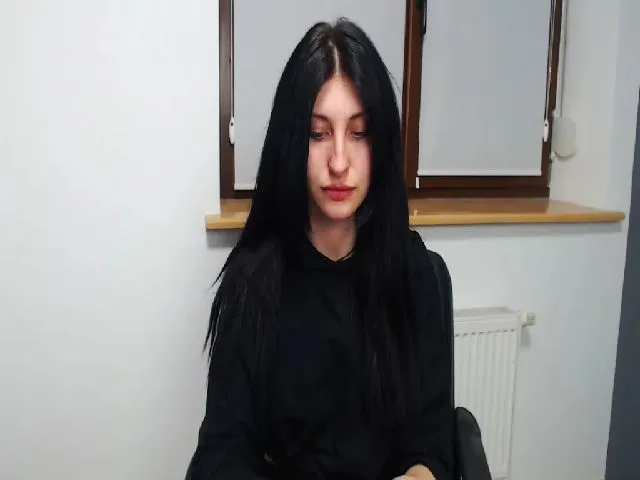 Live sex webcam photo for SnowSpacee #273109876