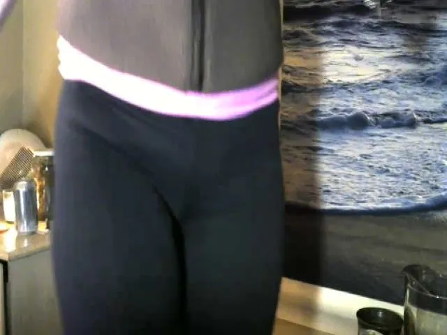 Live sex webcam photo for SnowyBrook #272659298