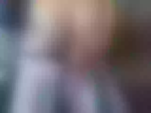 Live sex webcam photo for SnowyBrook #272744055
