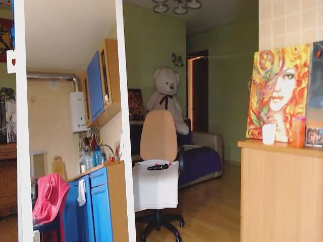 Live sex webcam photo for SoSexyMonna #272072336