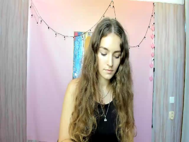 Live sex webcam photo for SofiJoyy #274613247